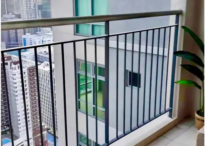 Entire 2br In Bgc Apartment
