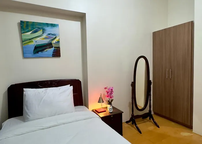 Entire 2br In Bgc