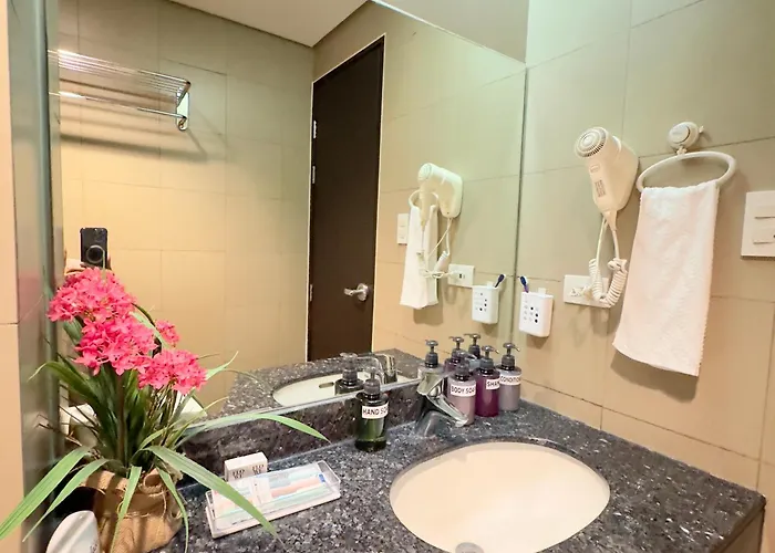 Apartment Entire 2br In Bgc